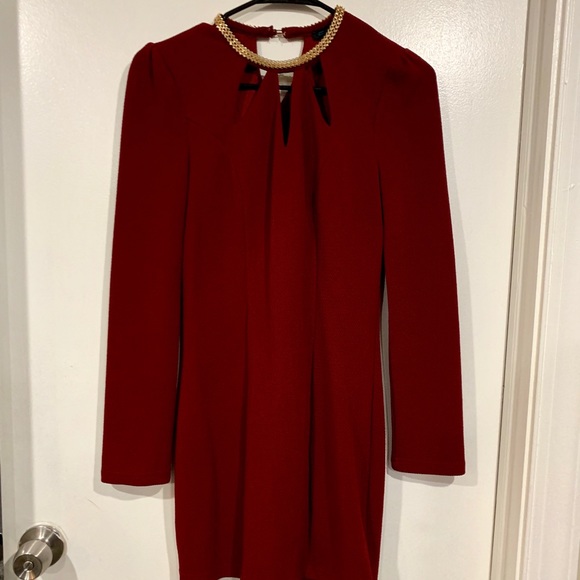 Dress - Picture 1 of 4